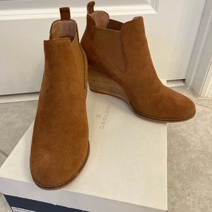 Worn once, suede ankle boots